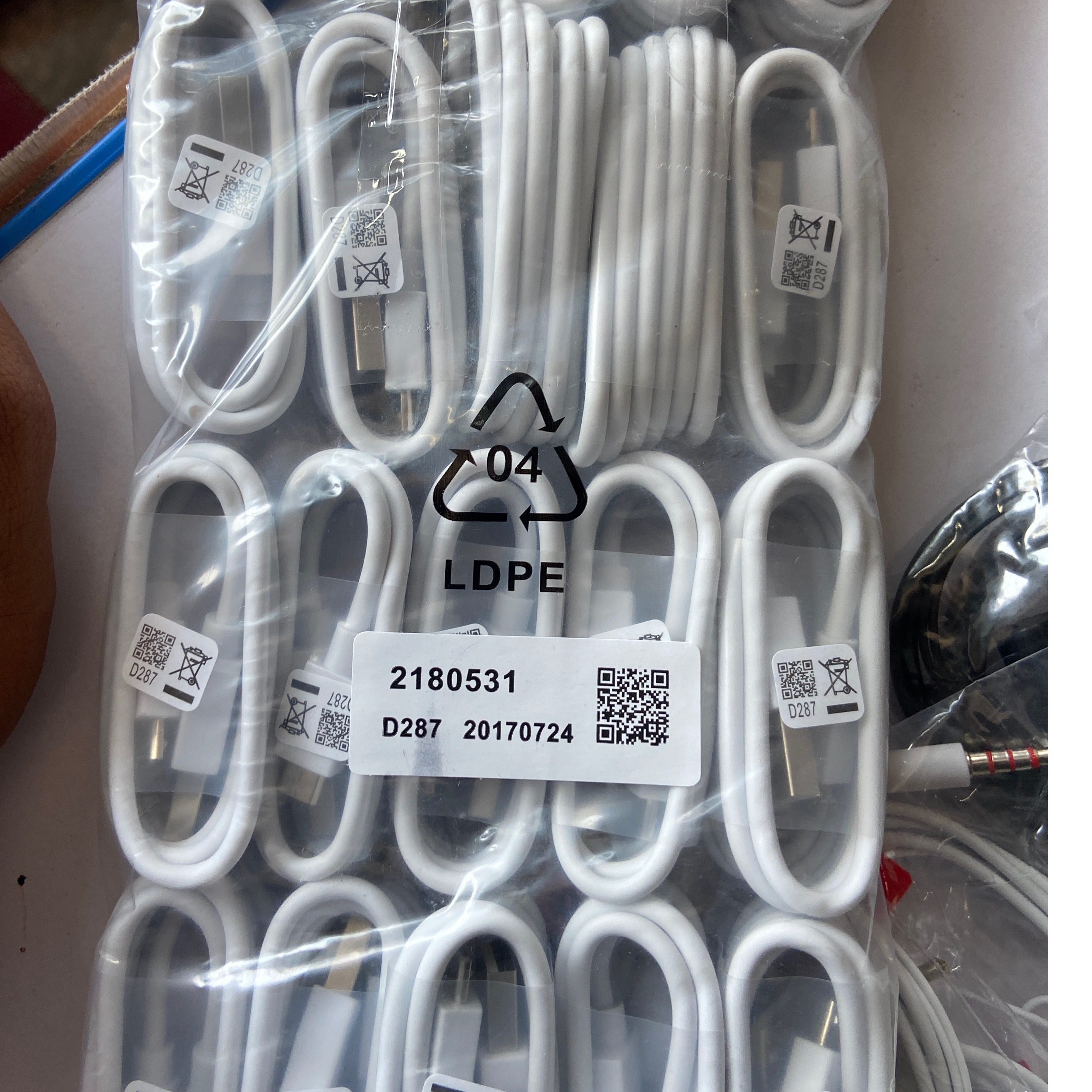 Oppo Cable 8600